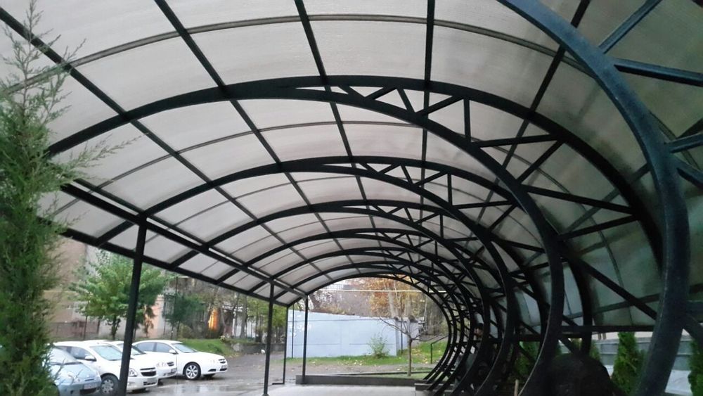 Навесы из Лексана и Монолит