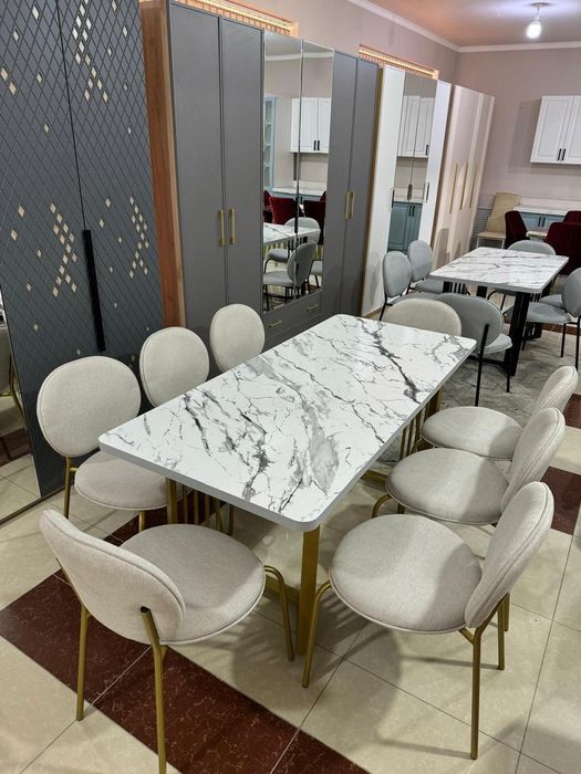 Стол стулья для кухни