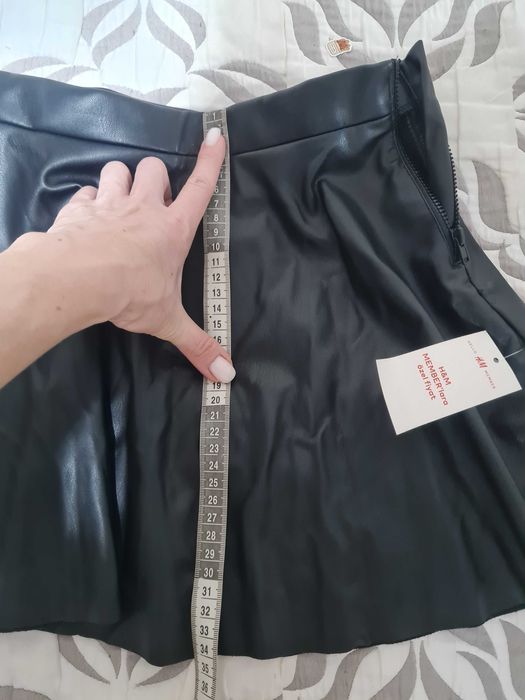 Юбка новая H&M кожанка рост 134, 8 лет