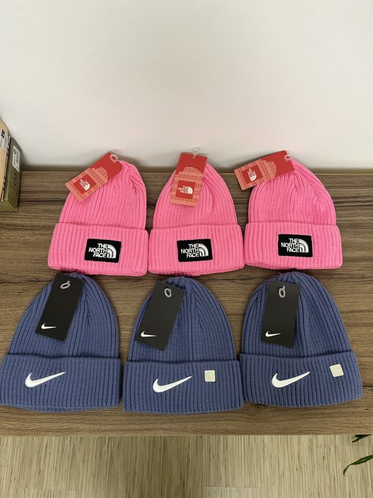 Caciuli barbati si femei