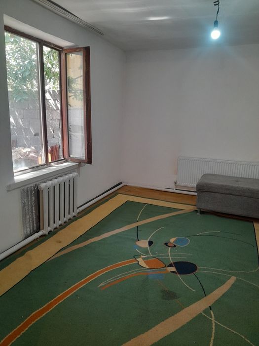 Сдаётся 2 х ком мкр Улжан 1