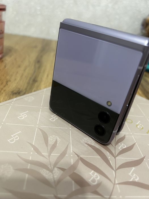 Samsung z Flip 3, 256gb