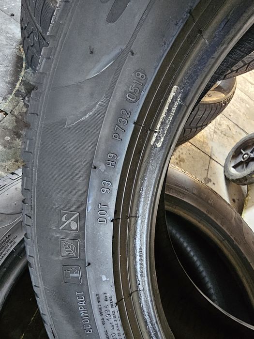 235 55 R 18 Pirelli Iarna