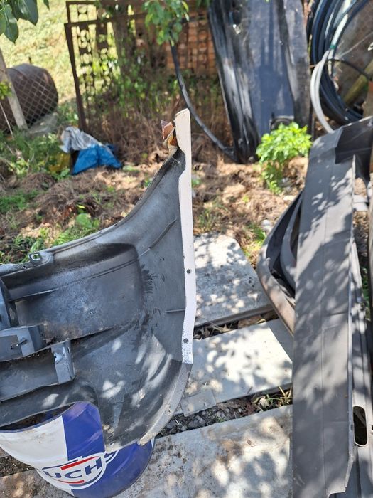 Задна броня за Mazda 323 P 96