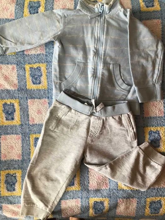 Продам детские вещи