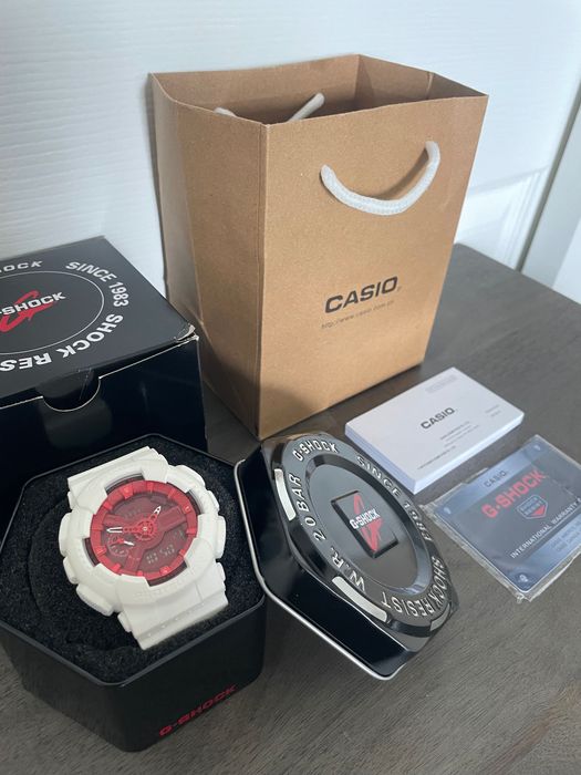Casio G-shock GA-110 с кутия и документи