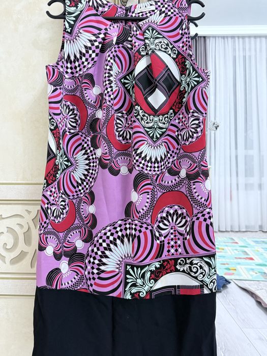 Продам платье по 3000  тенге