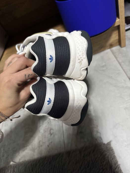 Дамски маратонки Adiddas