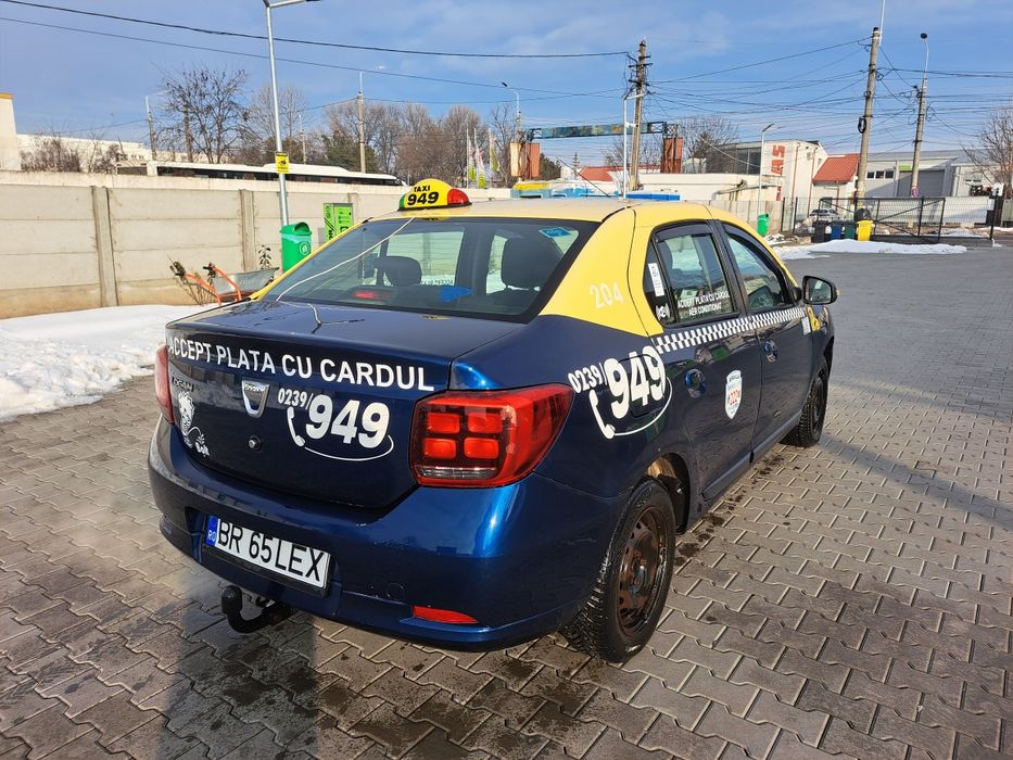 Se vinde logan 2 . Taxi