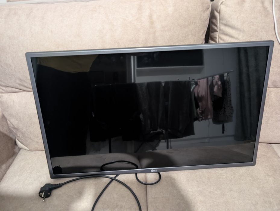 Vind Tv LG in state foarte buna