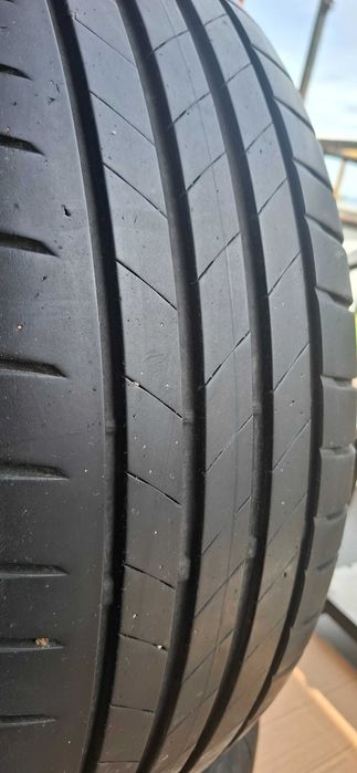 2бр. 235/55/18 Bridgestone 6.5mm грайфер, дот21г.Предлагаме монтаж +++