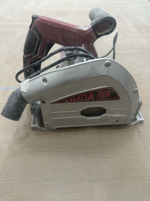 Пила погружной.