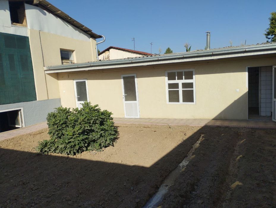 Tayyor hovli joy 2.8sotikli