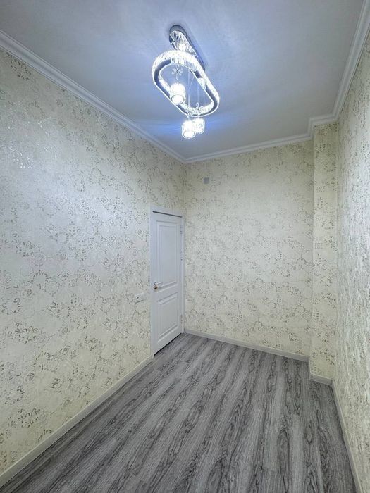 Яшнабад улица Иззат Новостройке продается квартира 2/1/8  44м2