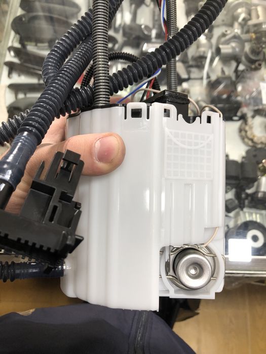 Бензонасос Каптива 3.0