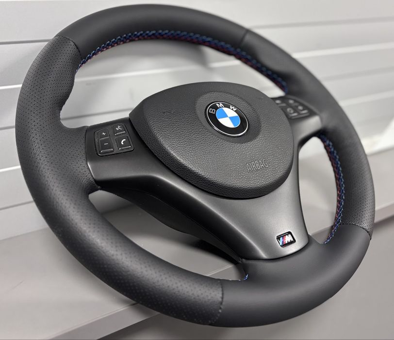 Volan M sport ca NOU Cadou Perfect Bmw 3 E90 E91 E92 E93 X1 E84