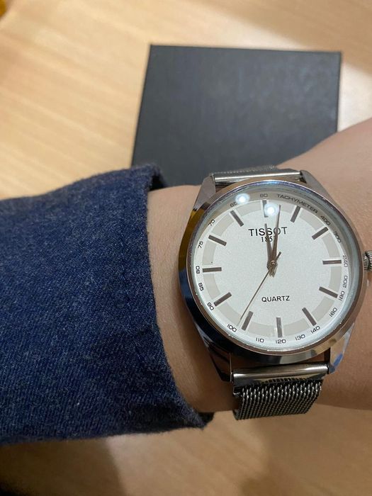 новые часы  Tissot