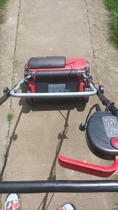 Scarificator aerator electric