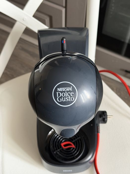 Продам капсульную кофемашину