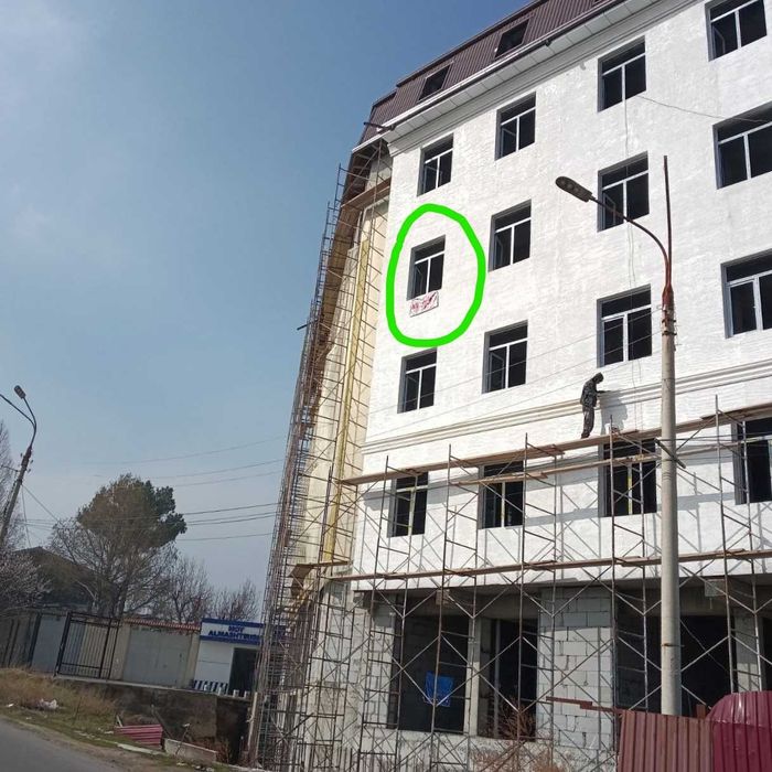 Қибрай, Университет кўчасида янги қурилган уй сотилади