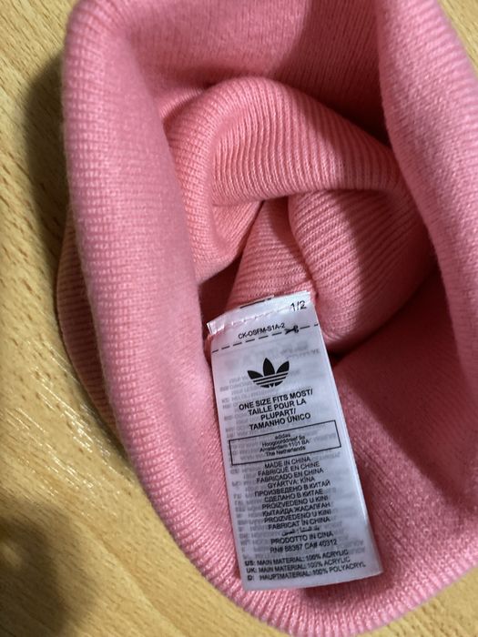 Adidas Caciula one size pentru femei  sai barbat