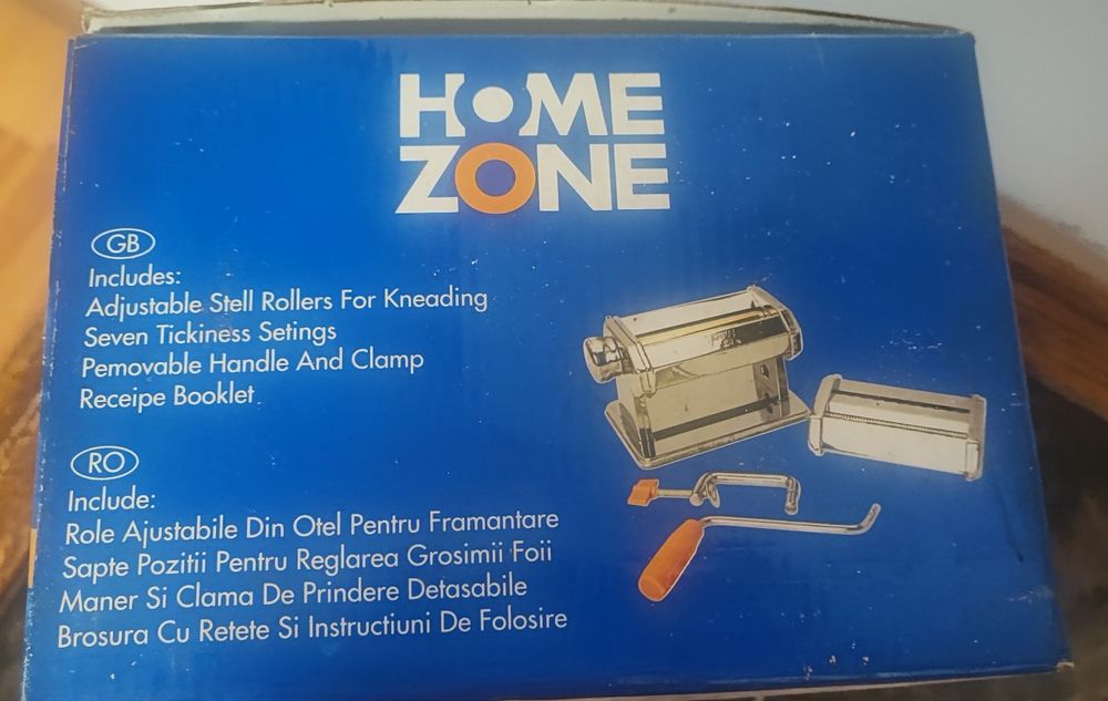 Aparat de facut paste