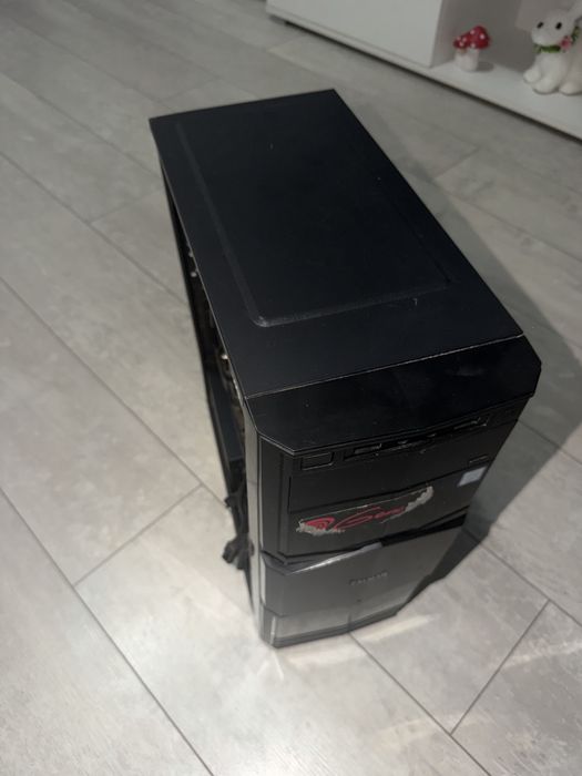 Компютър (PC) i5