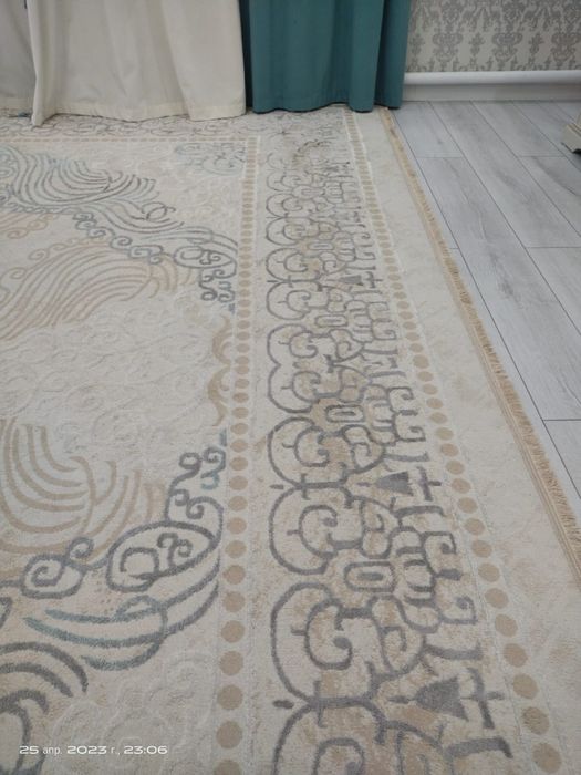 Продам ковры и матрас