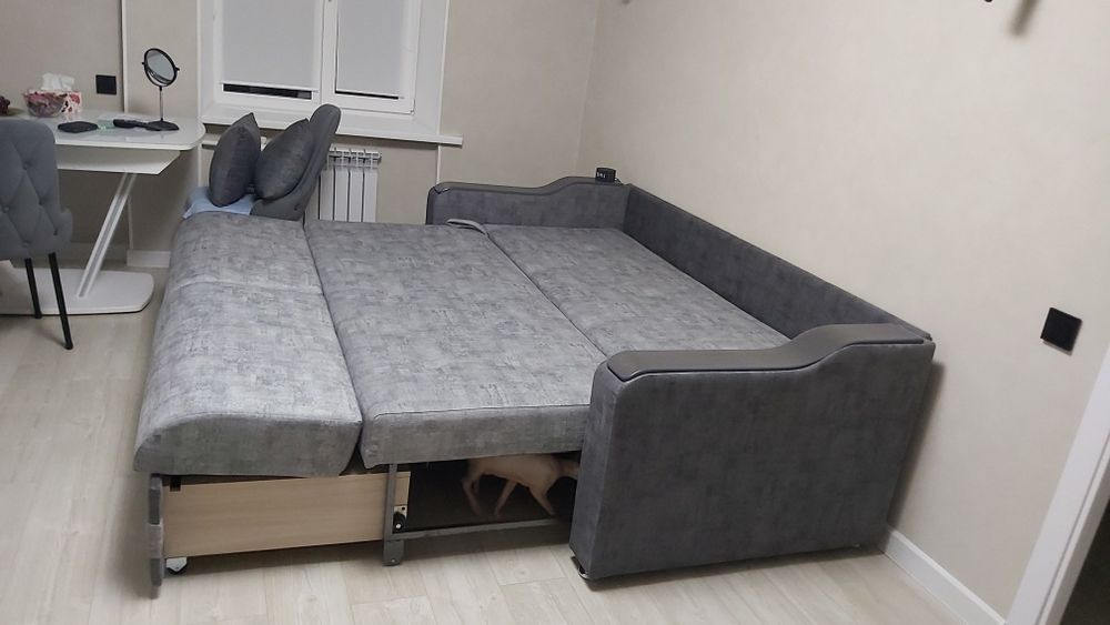 Продам диван 2.20