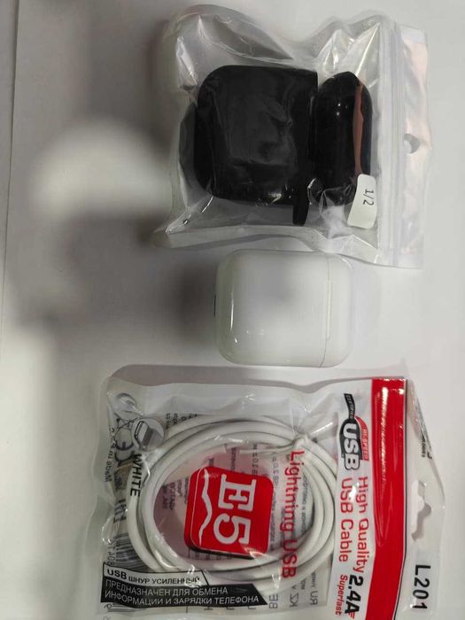 Продам наушники airpods 1 ( оригинал )