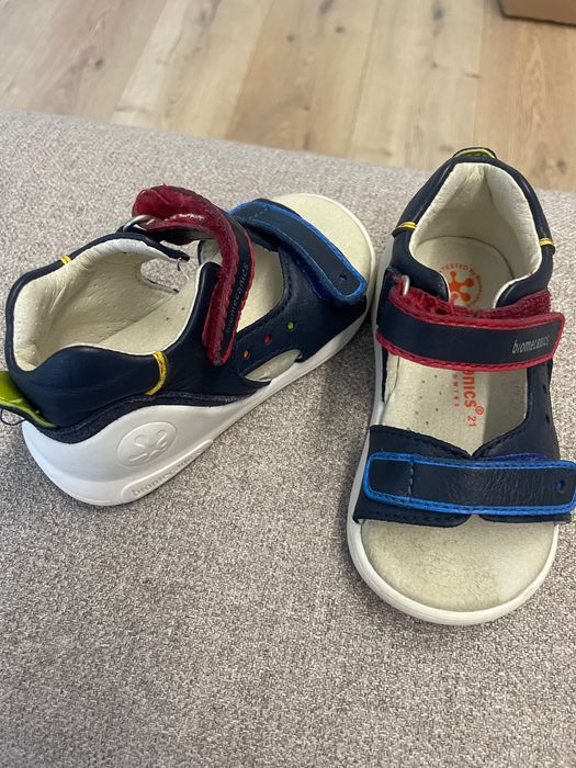 Кожаные сандали на девочку Biomecanics, 21 размер