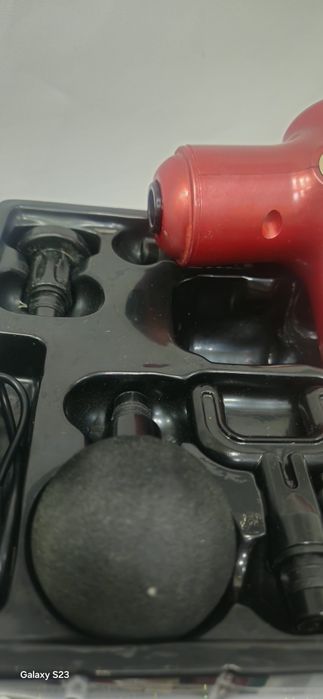 Многофункциональный массажёр