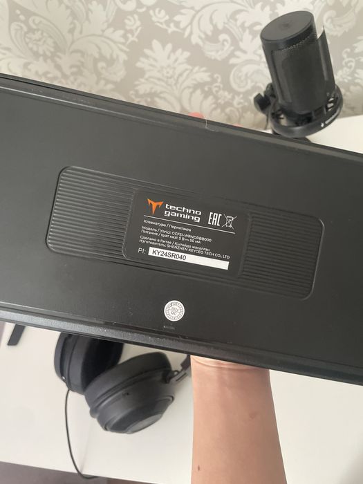 Продаю клаву techno gaming