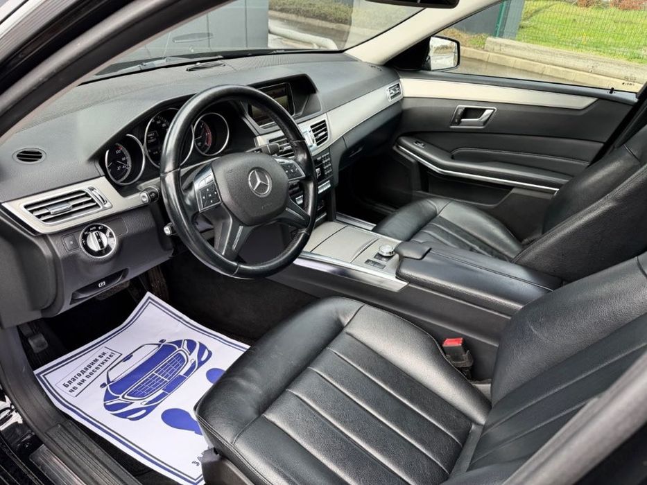 Mercedes-Benz E-Class (W212) – Безупречно състояние
