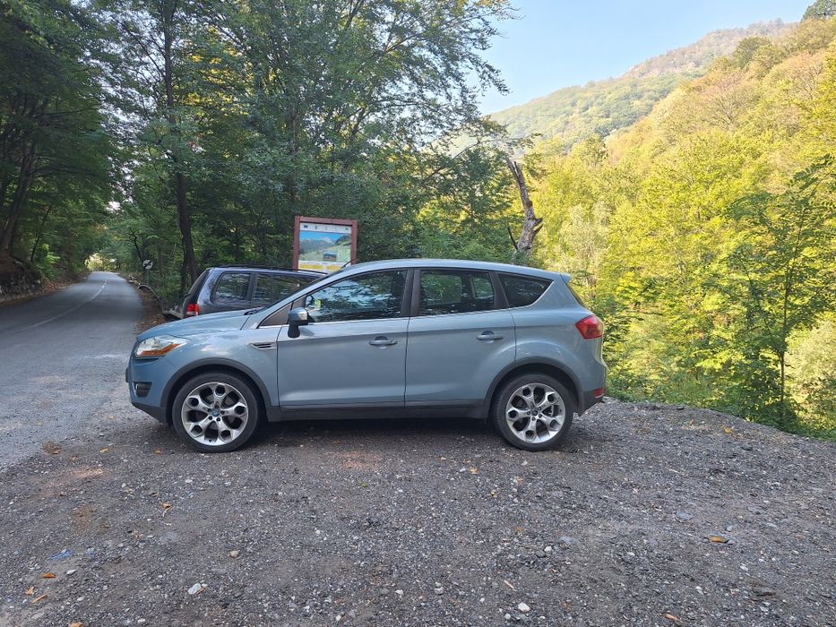 Vand Ford Kuga 4x4