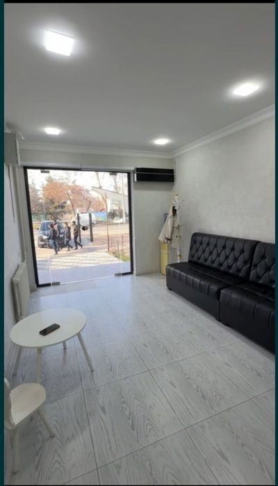 Готовый бизнес: первая линия 102кв на Яшнабадском рай. ул. 1-Асалобод.