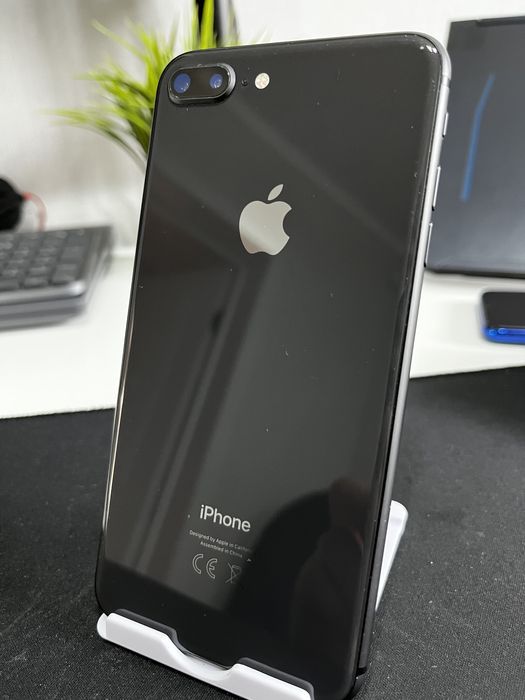 Продам IPhone 8 Plus 128GB