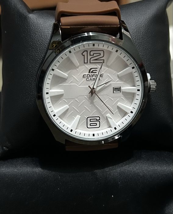 Casio edifice  qo’l soat optim ham bor arzon narxda