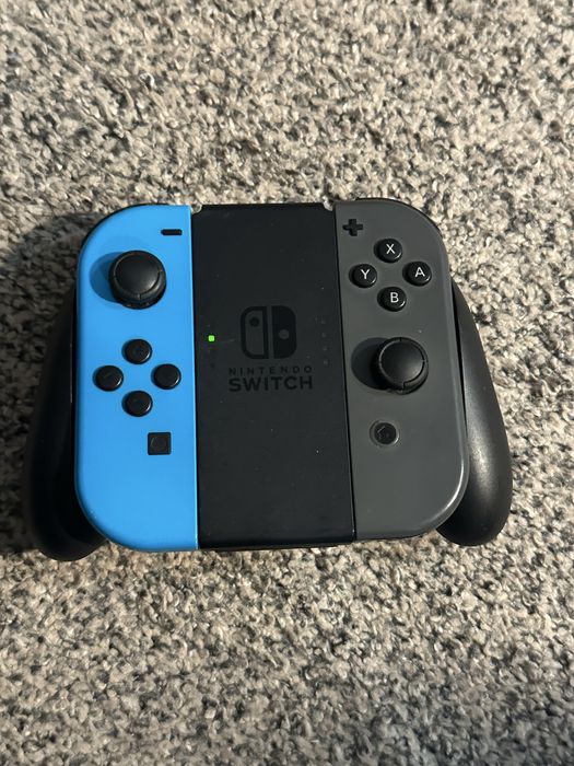 Nintendo switch stare foarte buna-rezervat