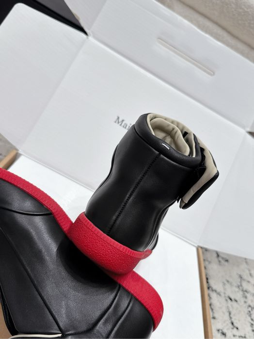 Maison Margiela Future Red Black ( 35-50 размер )