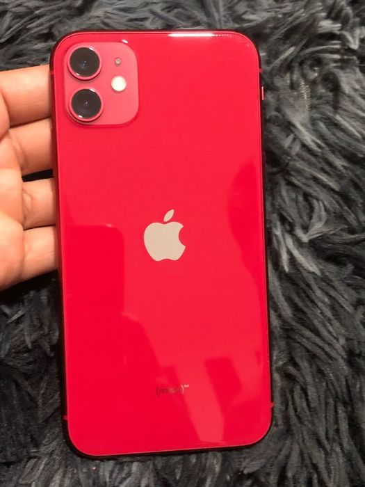 Айфон 11 в отличном состояние