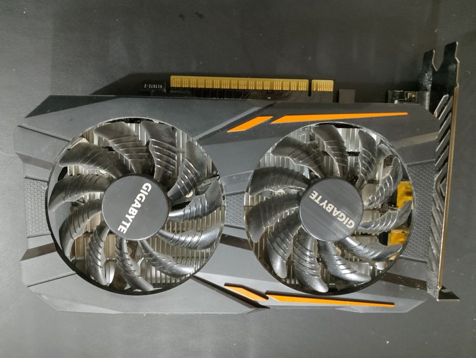 Видеокарта 1050 TI