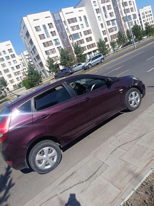 Продам автомобиль Hyundai Accent