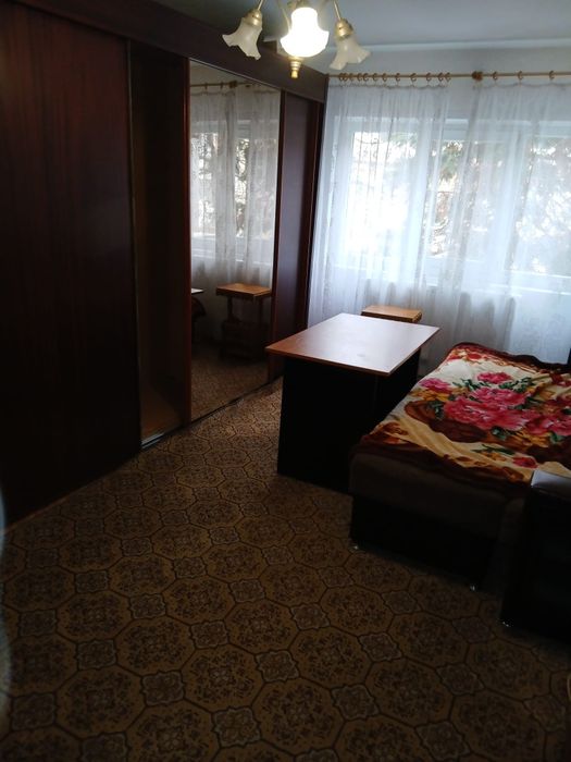 Închiriez apartament 2 camere, clima, centrala