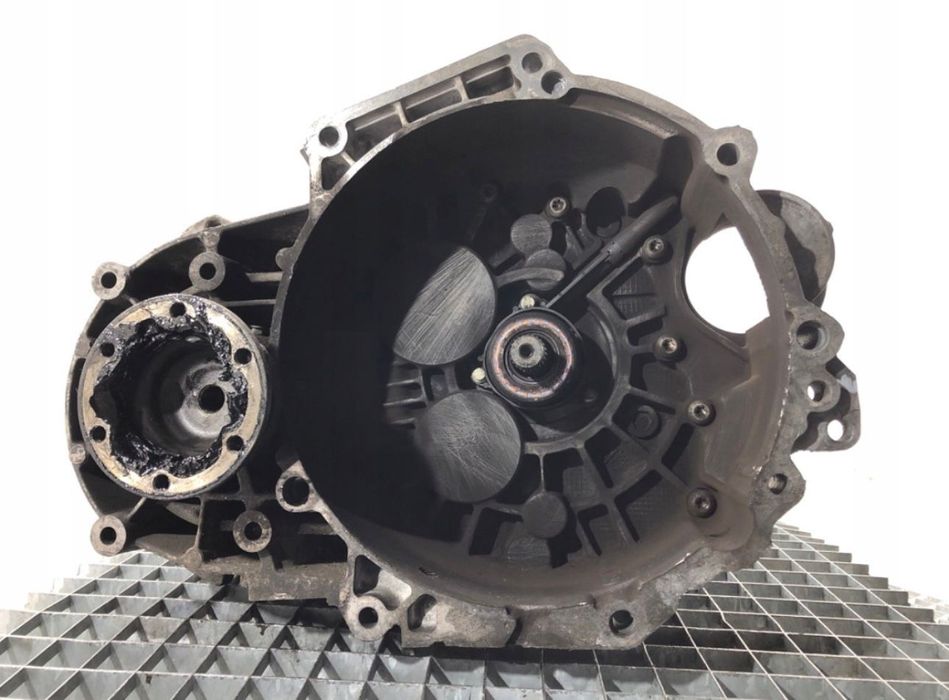 Cutie de viteze VW Touran 2.0 TDI cod cutie KNS