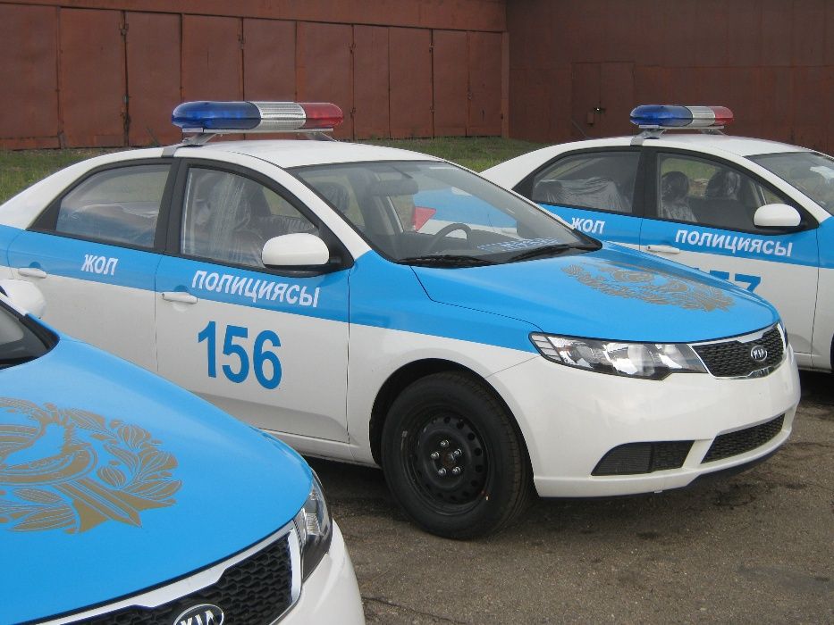 Наклейки на авто