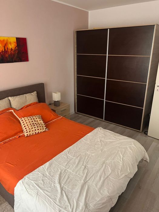 Apartament de închiriat