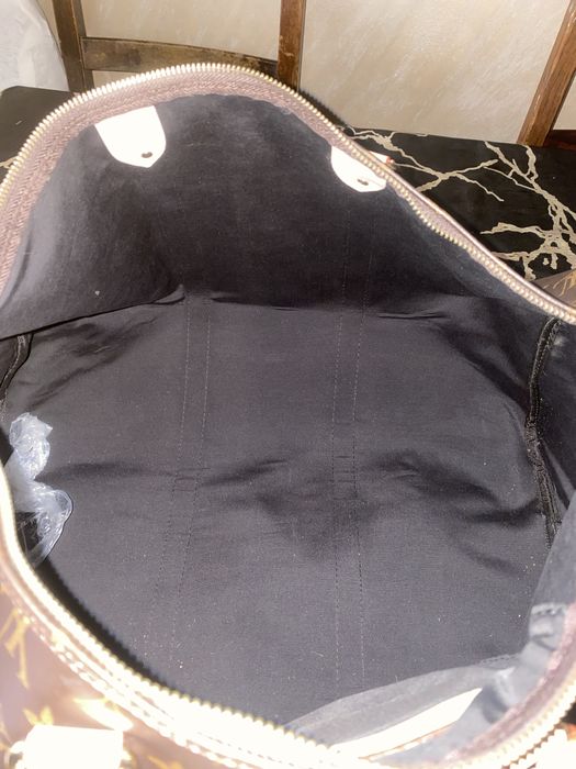 Geanta LV orginala fara defecte aproape noua