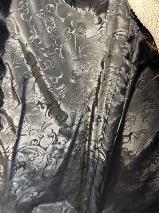 Верхняя женская одежда