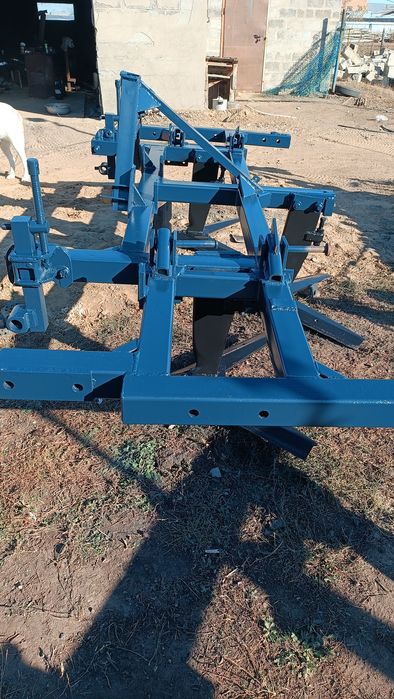 Плоскорез кпш 5 .